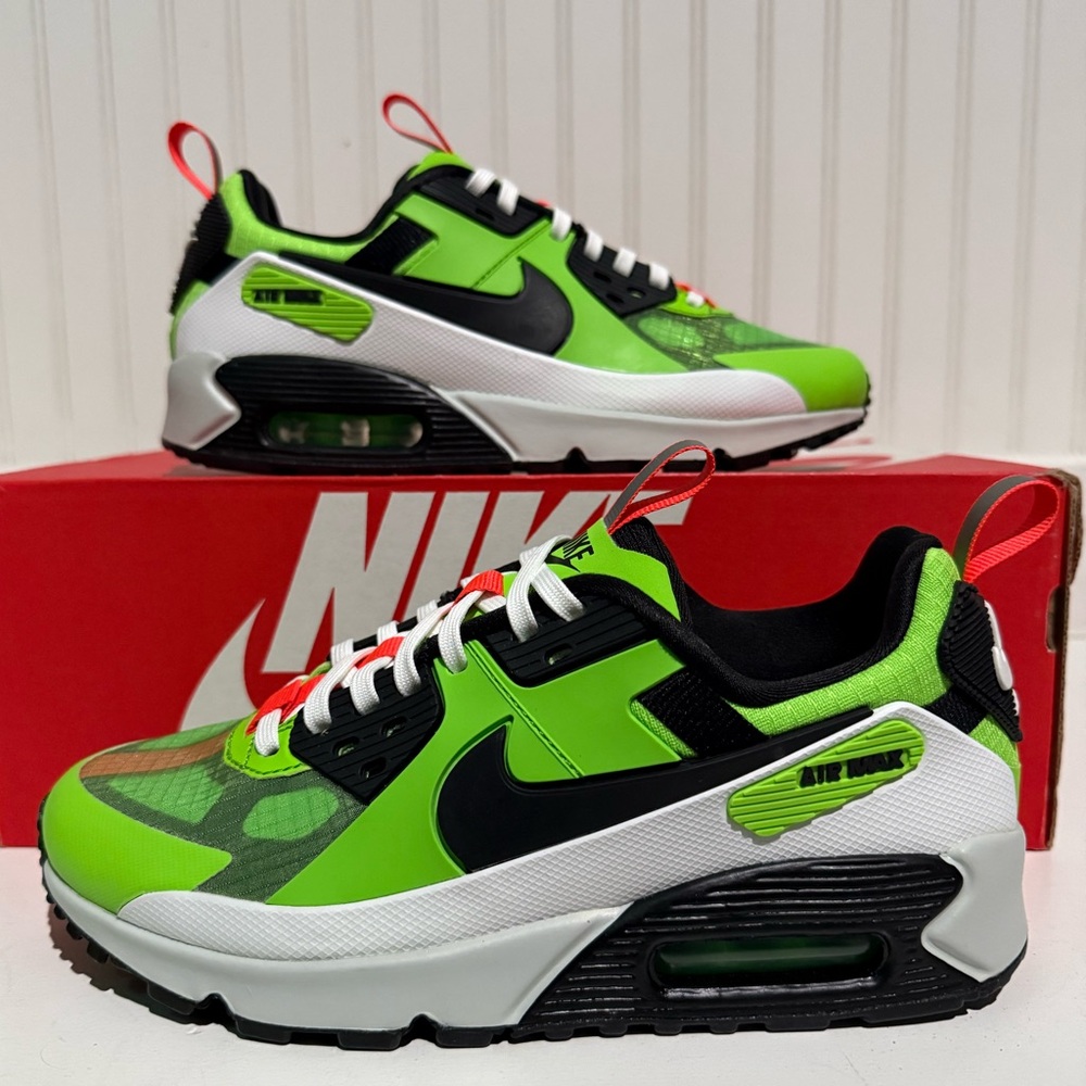 NEW!! NIKE AIR MAX 90 DRIFT 'ACTION GREEN' - Men’s 5 / Women’s 6.5 ( No Box)